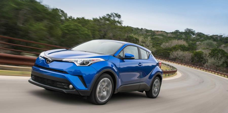 Toyota C-HR (horizontal-x3)