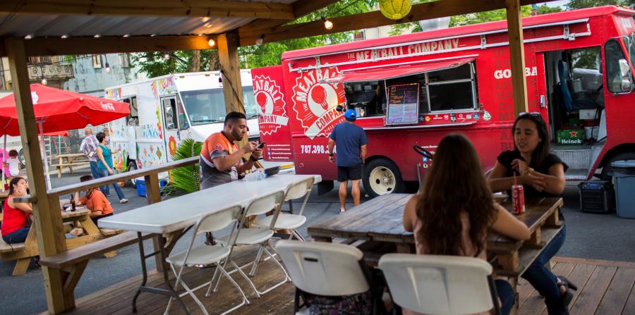 Yareli Manning, de The Meatball Company, abrió un “food truck park” en la isla luego de renunciar a su trabajo en una multinacional en Austin, Tejas. (horizontal-x3)