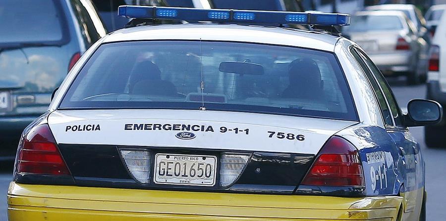 Los agentes adscritos a la División de Vehículos Hurtados de Carolina investigan. (horizontal-x3)