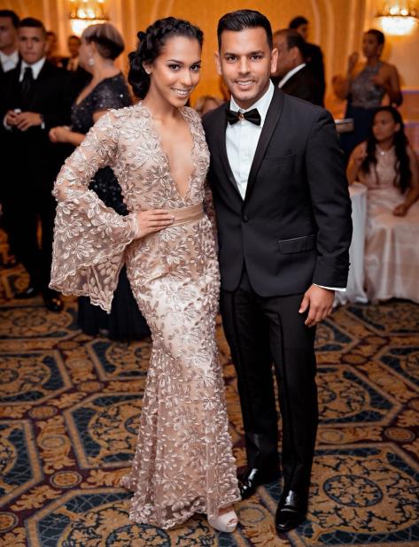 Jeanaliz Fines Smith, junto a su padre Efraín Fines Nevárez, mejor conocido como Tito 'El Bambino'. (Suministrada) (vertical-x1)