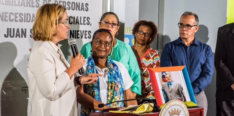 Estrenan oficina para familiares de personas con necesidades especiales (horizontal-x3)