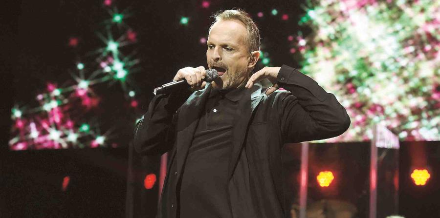 Miguel Bosé le rinde un homenaje a su madre con su tema "Te amaré"