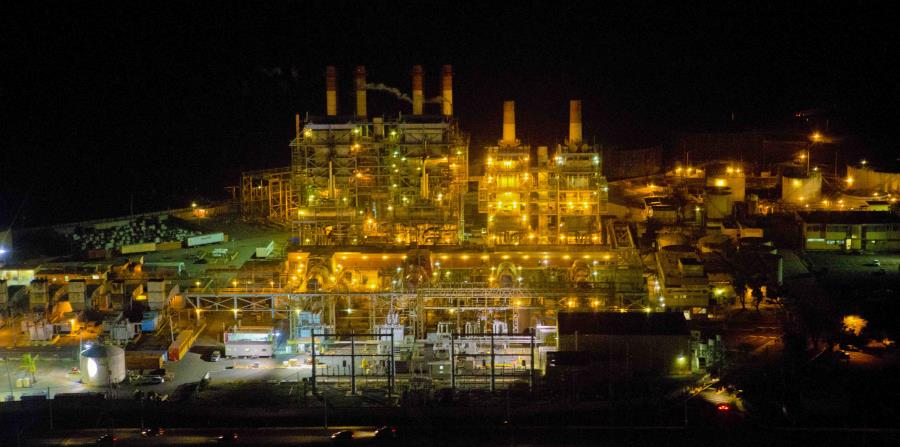 La Autoridad de Energía Eléctrica propone que algunas de sus plantas se muevan hacia la producción de energía por medio de gas natural. (horizontal-x3)