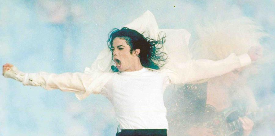 Según el medico de Michael Jackson, el padre del cantante lo sometió a un tratamiento de hormonas cuando tenía 12 años. (horizontal-x3)