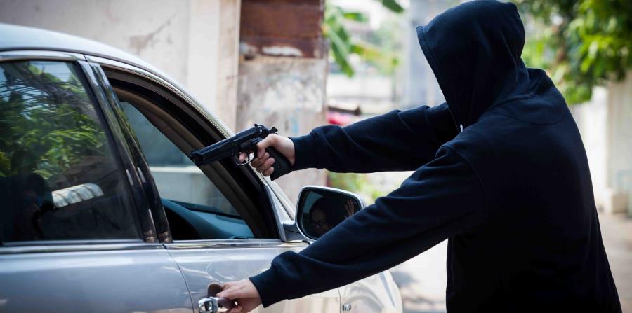 Un conductor de Uber es víctima de carjacking en Corozal - El Nuevo Dia.com
