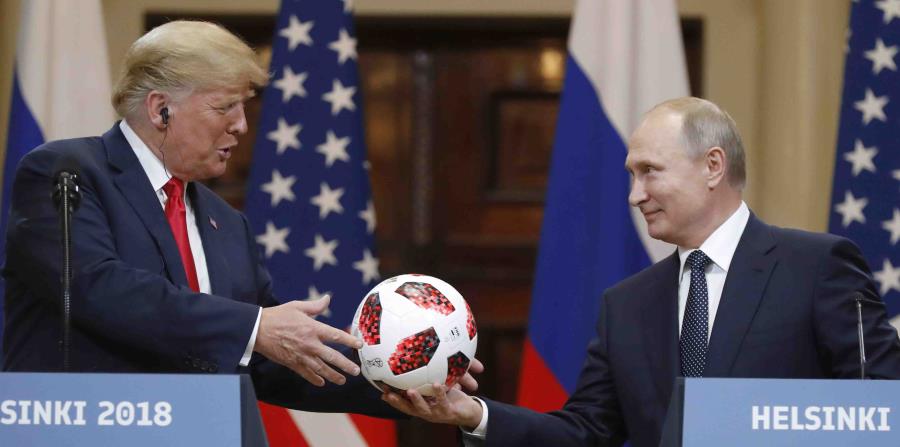La portavoz de la Casa Blanca Sarah Sanders anunció que Trump hablaría el martes por la tarde sobre la reunión en Helsinki. (AP / Alexander Zemlianichenko) (horizontal-x3)