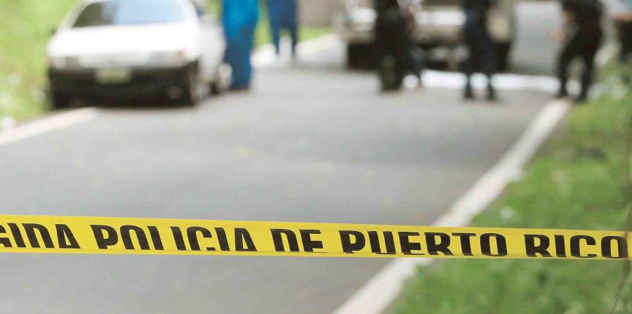La Policía acordona una escena en lo que realiza la investigación de un asesinato. (GFR Media) (horizontal-x3)