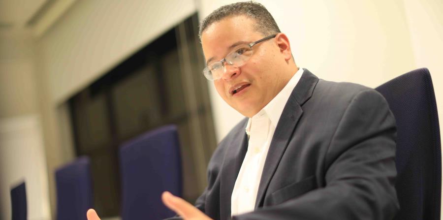 “El sistema actual es caro e ineficiente. La gente tiene peores indicadores que países que gastan menos”, dijo Víctor Ramos, presidente del Colegio de Médicos Cirujanos de Puerto Rico. (horizontal-x3)
