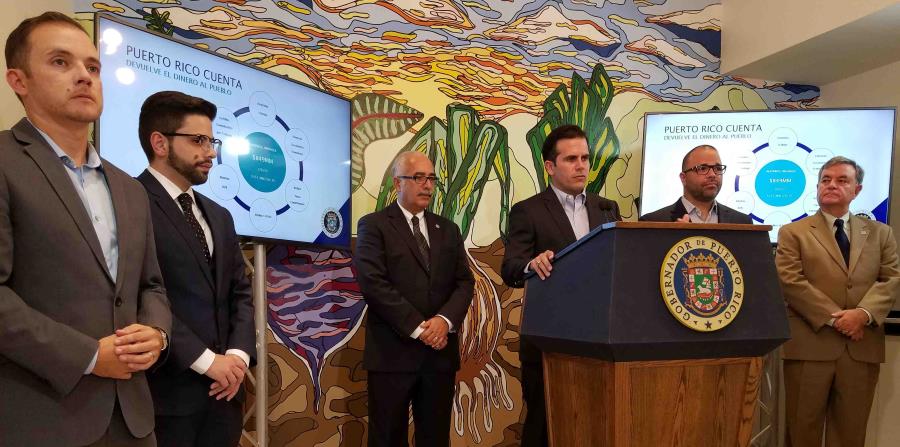 El gobernador Ricardo Rosselló en plena conferencia de prensa. (horizontal-x3)