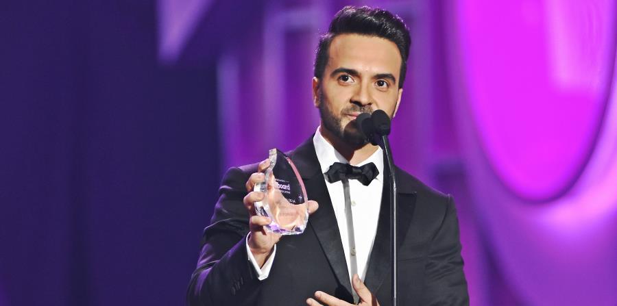 Luis Fonsi también cantará en el evento. (horizontal-x3)