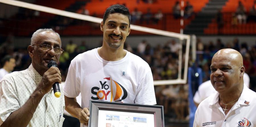 picky soto regresa a arroyo (horizontal-x3)