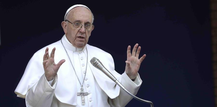 papa francisco (horizontal-x3)