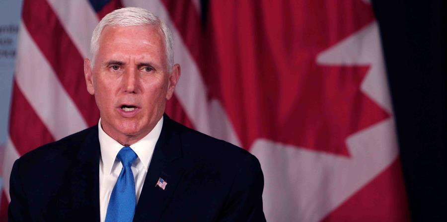 El vicepresidente estadounidense Mike Pence habla durante una reunión bilateral en la Cumbre de las Américas Perú. (horizontal-x3)