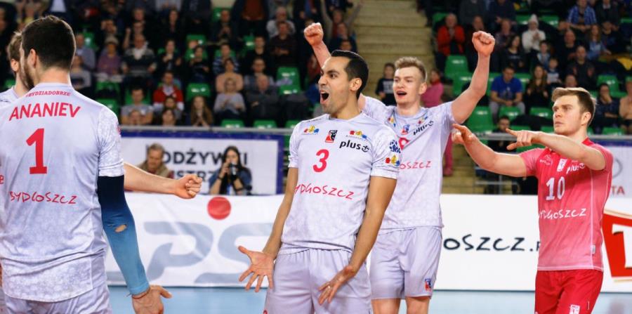 Edgardo Goas (con el número 3) participa en su cuarta liga extranjera. (Cortesía PlusLiga) (horizontal-x3)