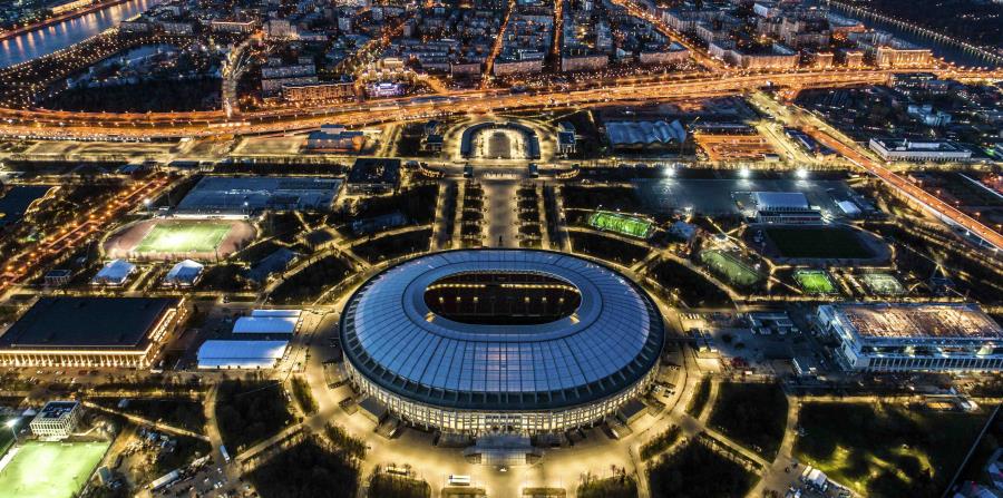 El estadio Luzhniki de Moscú será la sede del partido inaugural y el de campeonato de la Copa Mundial FIFA 2018. (AP / Dmitry Serebryakov) (horizontal-x3)