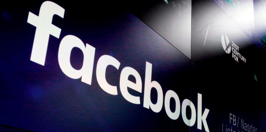 Facebook (horizontal-x3)