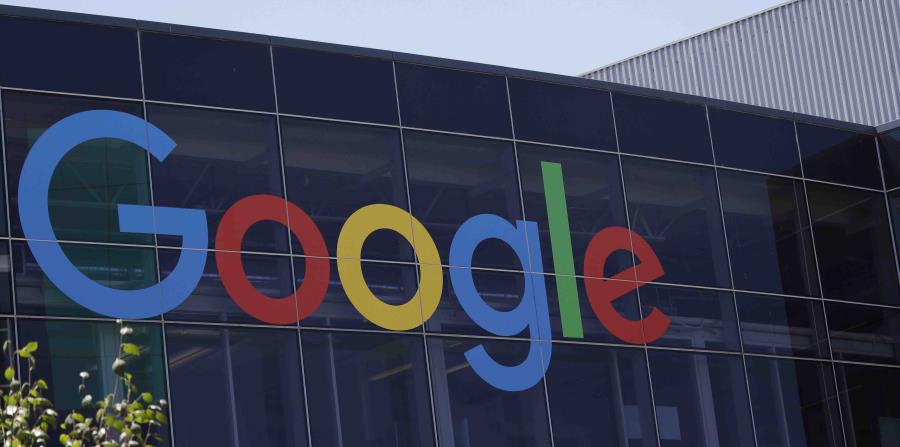 Imagen del logotipo de Google en la sede de la compañía en Mountain View, California. (AP) (horizontal-x3)