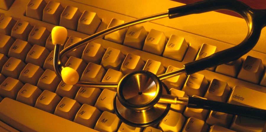 La plataforma aprende de cada interacción y ha desarrollado una intuición avanzada tras 1.3 millones de evaluaciones de síntomas en 195 países (horizontal-x3)