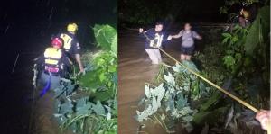 Rescatan a siete turistas de Charco Azul en Vega Baja