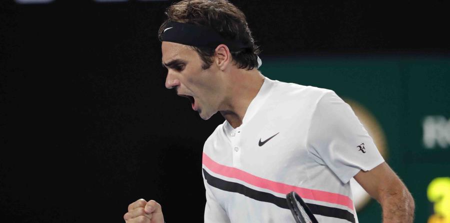 El tenista suizo Roger Federer celebra su victoria. (horizontal-x3)