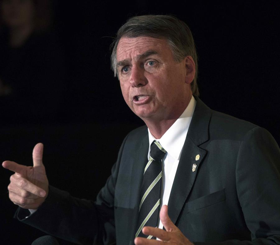 Bolsonaro lidera las encuestas para la segunda vuelta presidencial con el 58% de los votos (semisquare-x3)