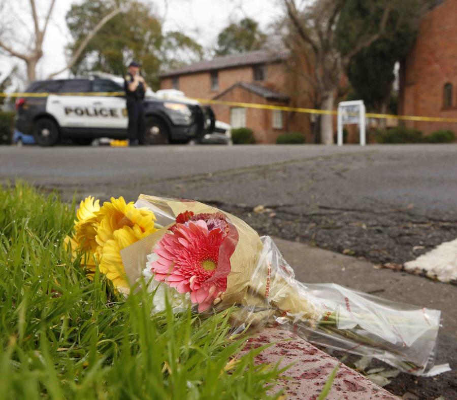 Escena donde fue asesinada Natalie Corona en la noche del jueves. (AP) (semisquare-x3)