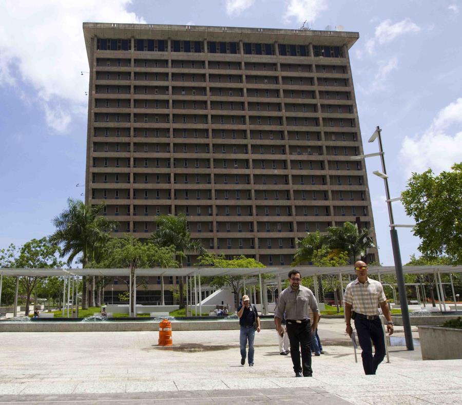 Para la contratación de firmas legales y de asesoría para la quiebra, el gobierno destinó el año pasado $112.2 millones. (GFR Media) (semisquare-x3)