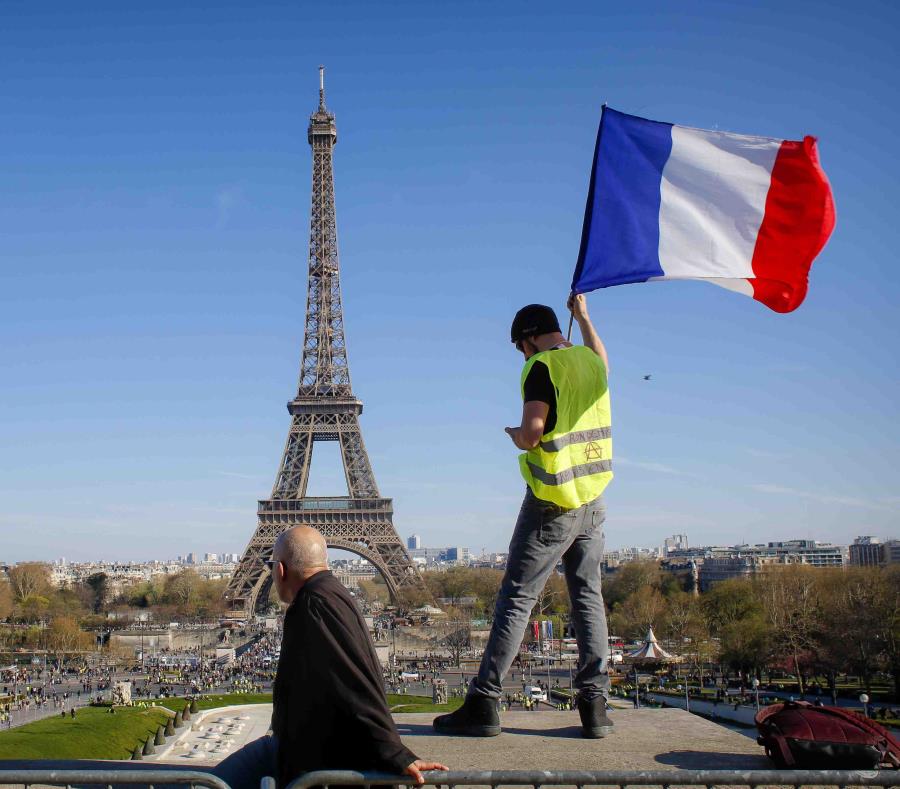 Continúan las protestas en Francia pese a prohibición y heridos El Nuevo Día
