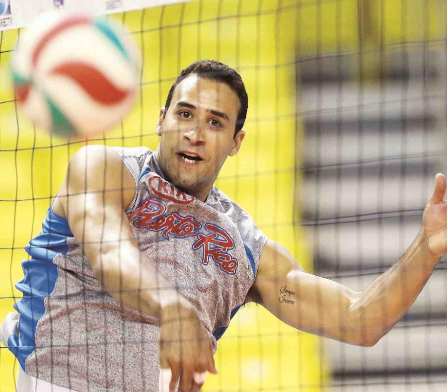 Maurice Torres lideró la ofensiva de la escuadra boricua al aportar 18 puntos. (semisquare-x3)