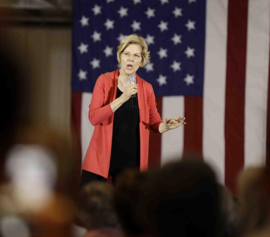 Elizabeth Warren expresó, por su parte, que “la libertad religiosa no puede utilizarse como una excusa para discriminar en contra de la comunidad LGBTIQ”. (AP / Darron Cummings) (semisquare-x3)