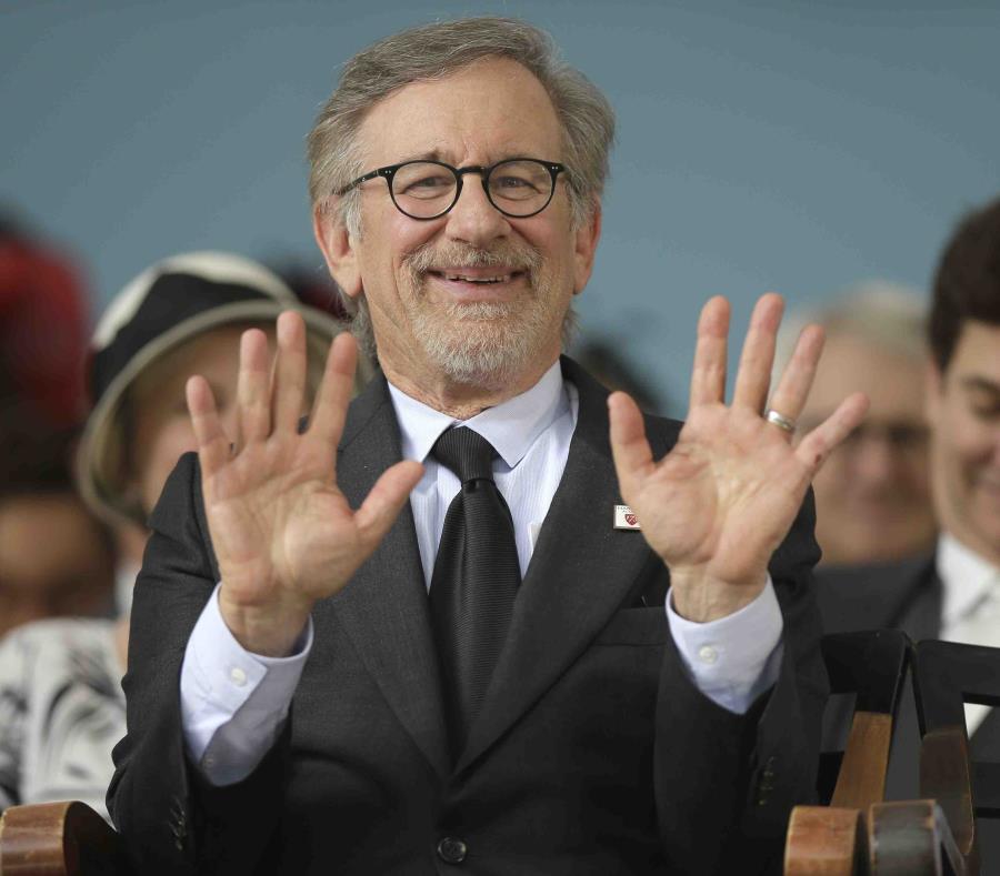 El aclamado cineasta y su equipo de producción incluyeron a la isla en el llamado global para encontrar a la actriz que interpretará el papel de María. (AP / Steven Senne) (semisquare-x3)