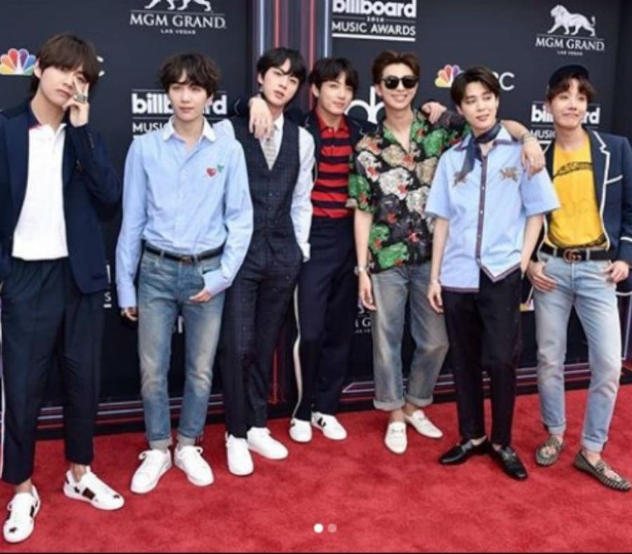 BTS es uno de los grupos más exitosos de K-pop. (semisquare-x3)
