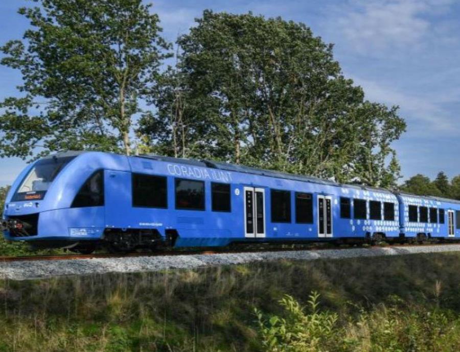 Primer tren impulsado por hidrógeno de Alemania (semisquare-x3)