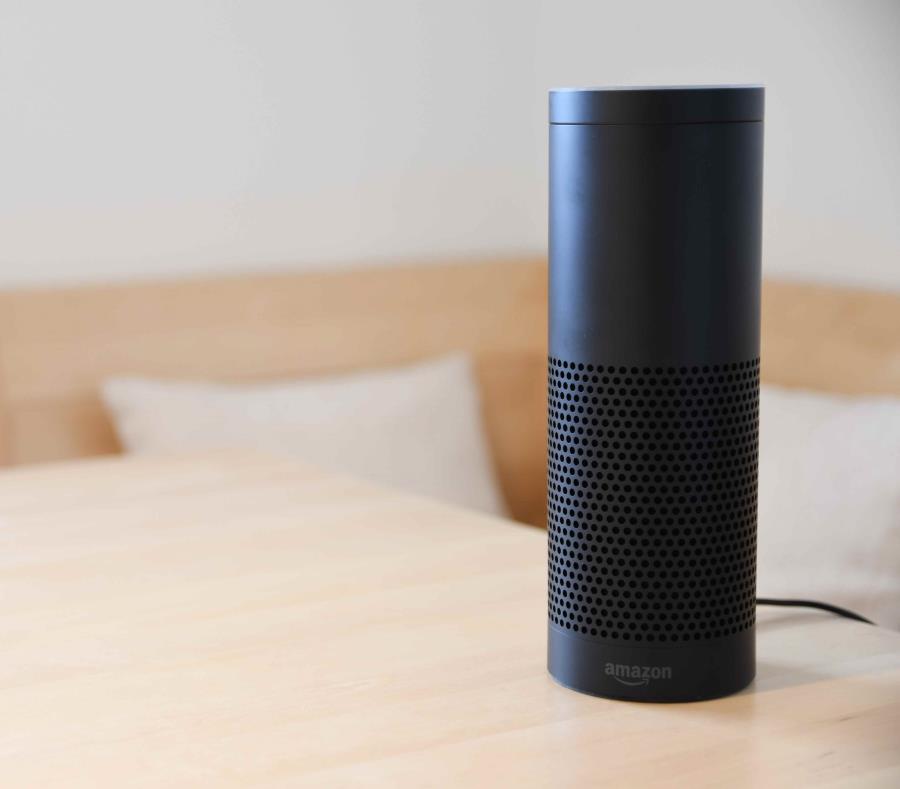 Jeff Bezos dirige la compañía Amazon. (semisquare-x3)