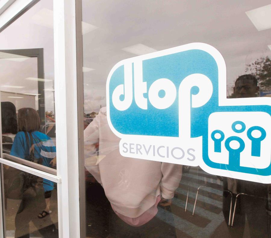 Un desconocido rompió el candado del portón principal de las instalaciones y lograron acceso a varias oficinas. (GFR Media) (semisquare-x3)