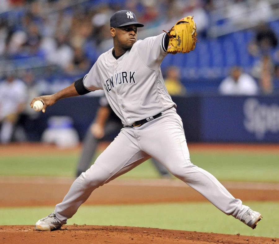 El abridor Luis Severino de los Yankees de Nueva York lanza ante los Rays de Tampa Bay, el martes 25 de septiembre de 2018. (AP) (semisquare-x3)