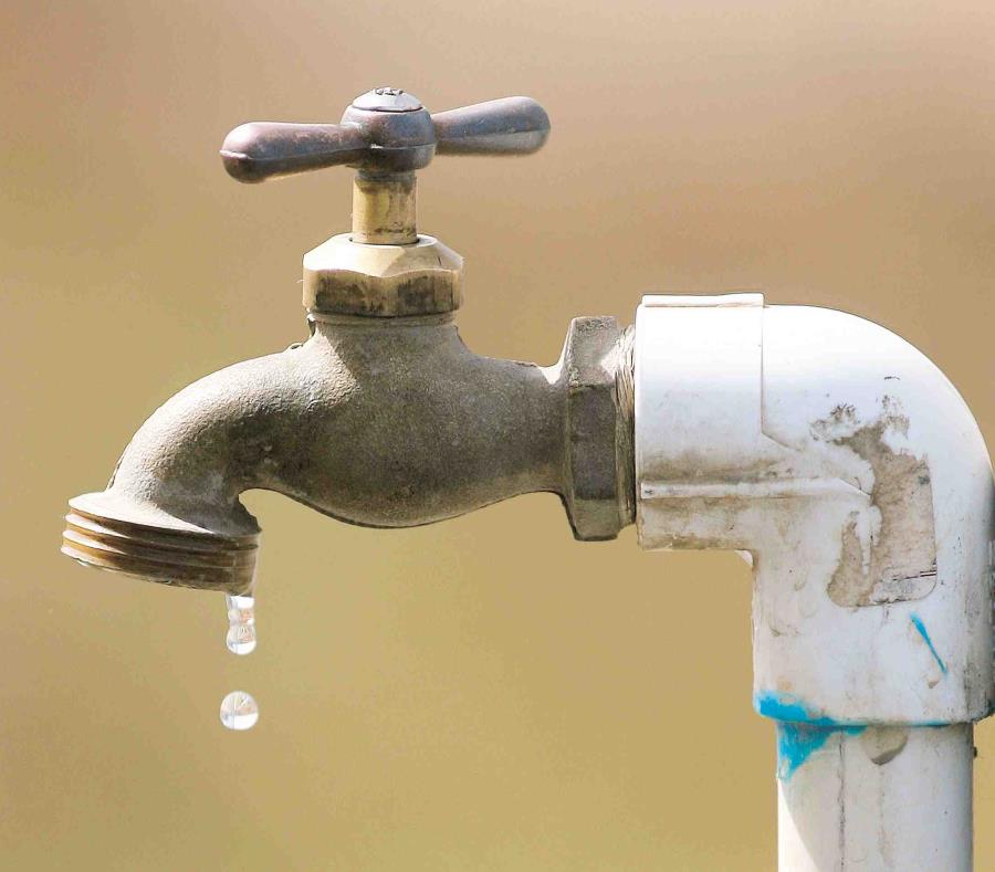 AAA recomienda a la comunidad hervir el agua por tres minutos, una vez se restablezca el servicio de agua, ante la posibilidad de turbidez. (semisquare-x3)