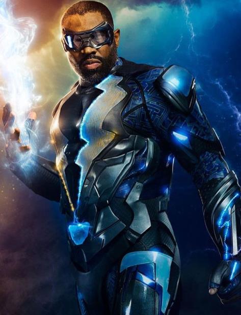 El productor Greg Berlanti confirmó que el programa no integra el universo de series como