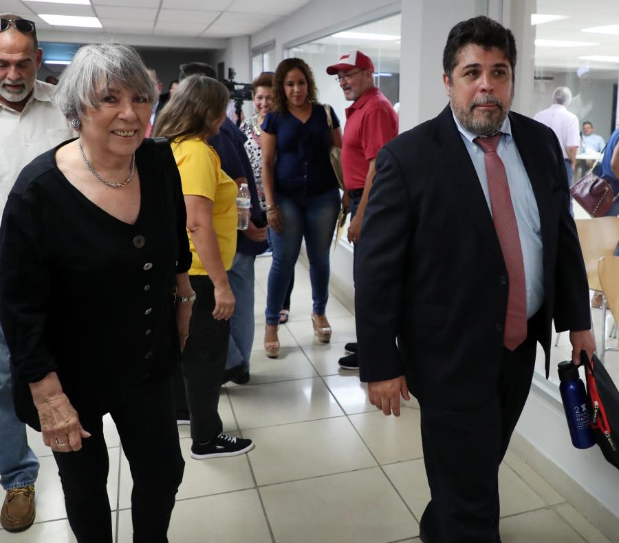 La expresidenta del PPD Victoria