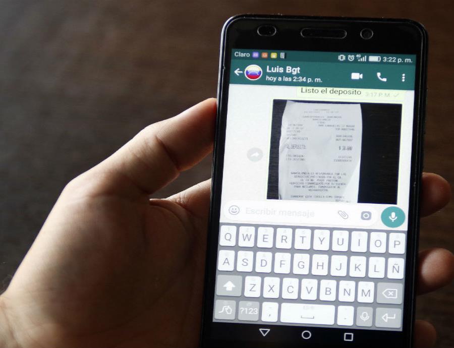 WhatsApp lanzará una nueva actualización que incluye el modo oscuro (semisquare-x3)