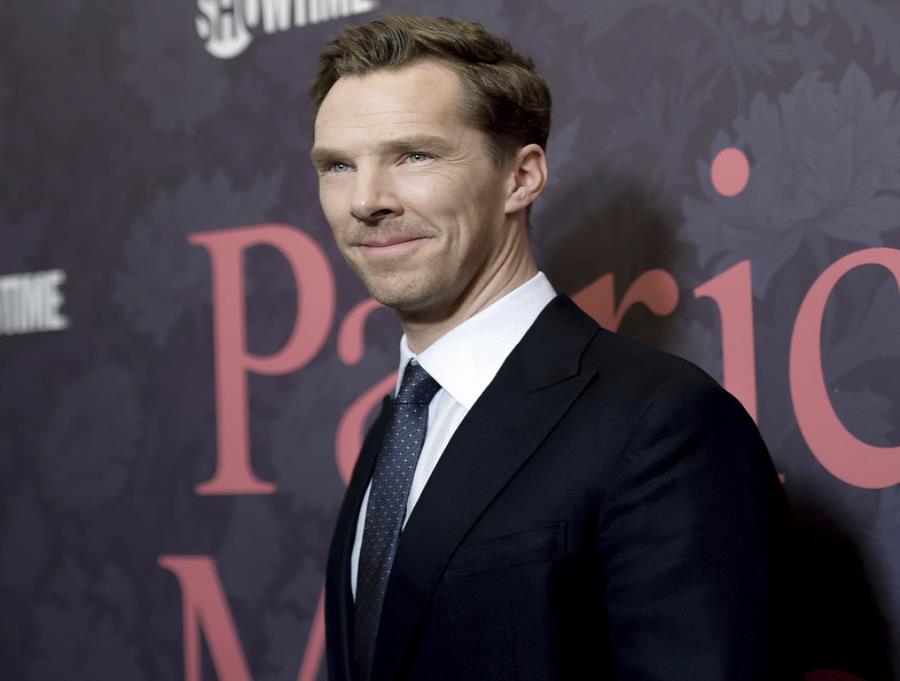 Benedict Cumberbatch (semisquare-x3)