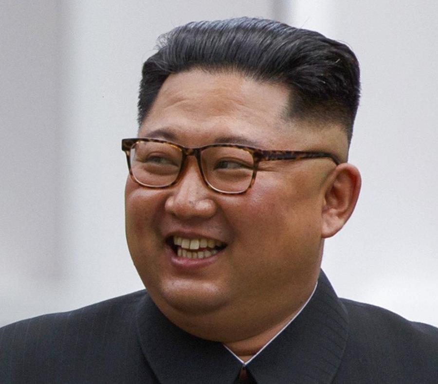 Kim Jong-un (semisquare-x3)