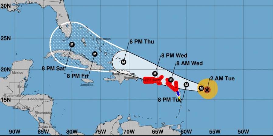 El huracán Irma debe seguir en dirección oeste hasta tarde el martes, para luego dar un giro al oeste noroeste en ese mismo día. (horizontal-x3)