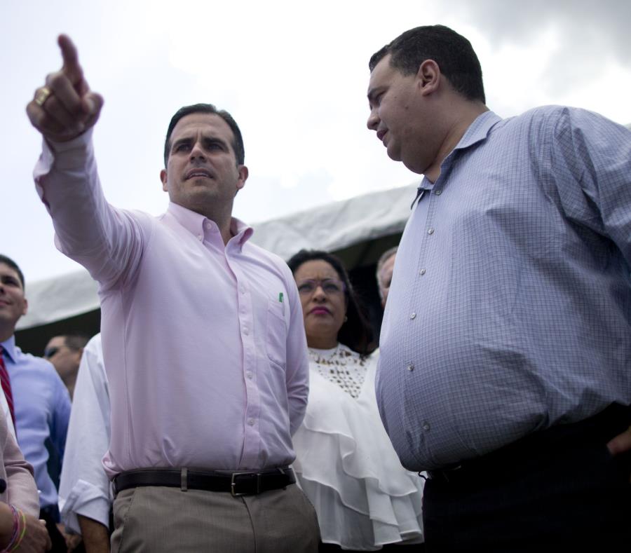 Rosselló junto a Contreras durante el anuncio. (semisquare-x3)