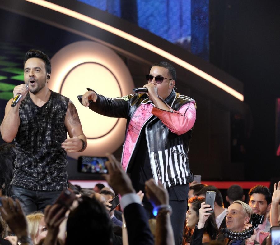 Luis Fonsi y Daddy Yankee en los Premios Billboard de la Música Latina el pasado abril. (GFR Media) (semisquare-x3)