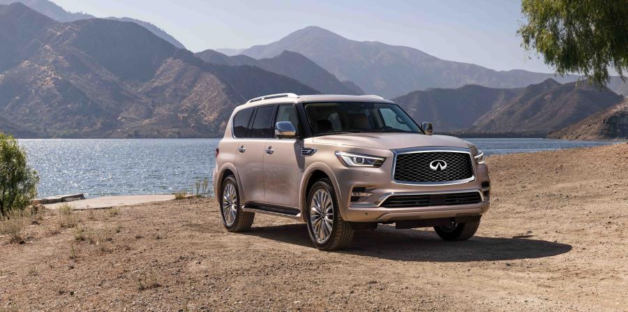 Infiniti QX80 (horizontal-x3)