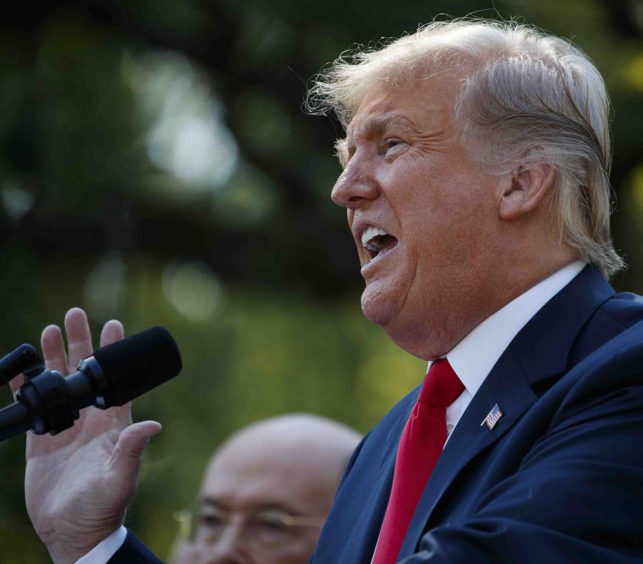 El presidente Donald Trump habla durante una conferencia de prensa sobre el tratado comercial entre Estados Unidos, Canadá y México. (AP) (semisquare-x3)