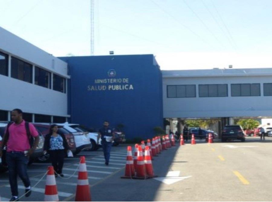 Un total de 2,558 recién nacidos fallecieron entre enero y septiembre de este año en la República Dominicana, 349 más que en el mismo periodo de 2017, según los datos del último boletín epidemiológico del Ministerio de Salud Pública. (semisquare-x3)