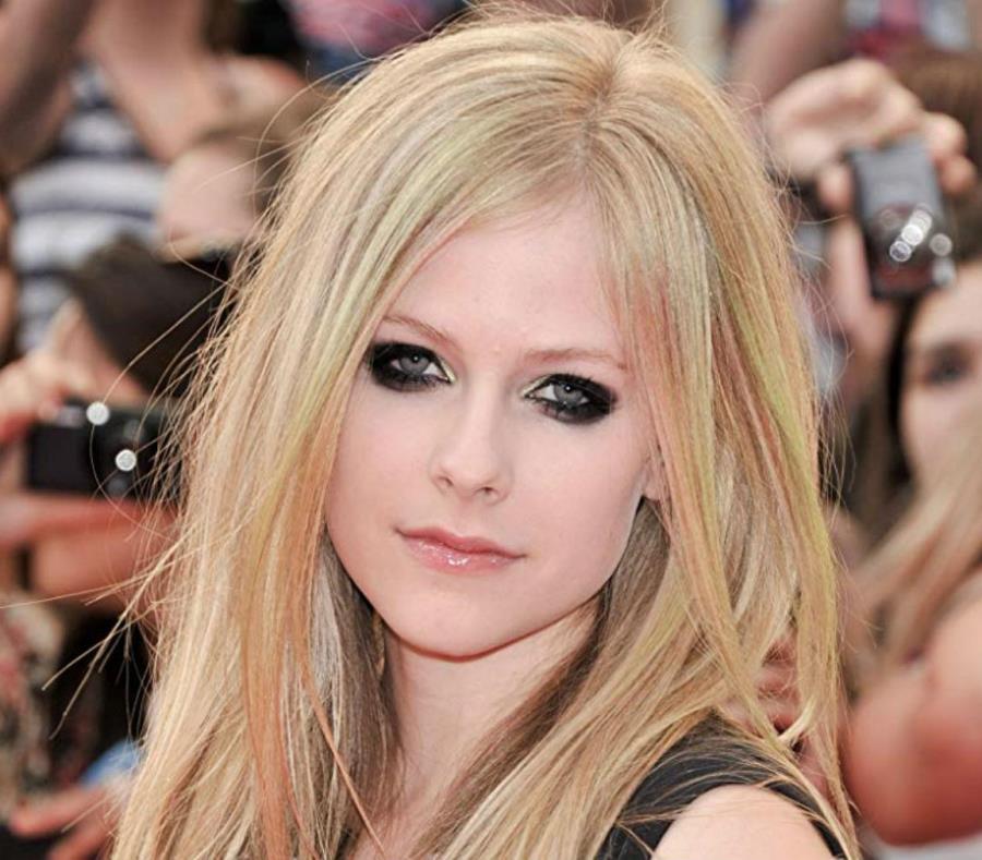 Avril Lavigne Eye Makeup What The - Mugeek Vidalondon