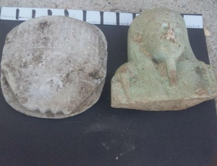 Hallaron cerca de 700 amuletos hechos de diversas formas y materiales. (semisquare-x3)
